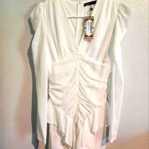 ⚘️BOOHOO Petite Ruched Frill Chiffon Dress- white